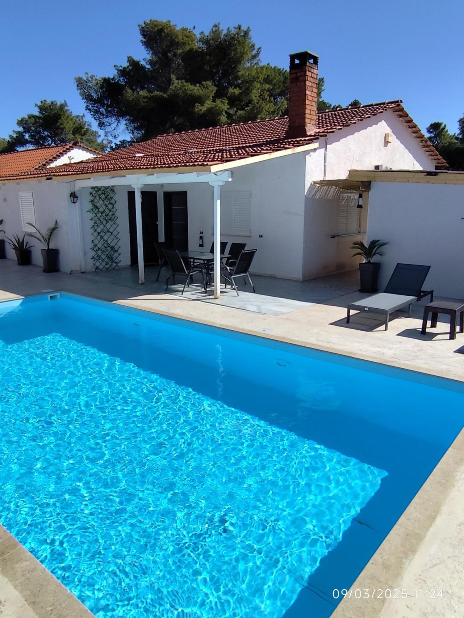 Johnson House Rafina (Attica)